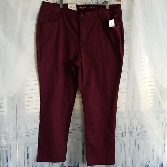 Style & Co Slim Leg Woman Red Wine Color Pant - Picture 2 of 3